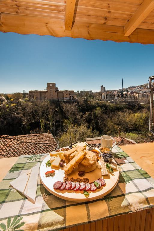 The Lion'S Residence Veliko Turnovo Bagian luar foto